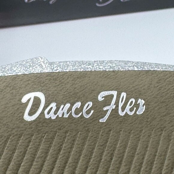 Easy Street Alive@5 Chiffon Silver Glitter Dance Pumps 2.5" Closed Toe Heels 9.5 - Picture 6 of 11